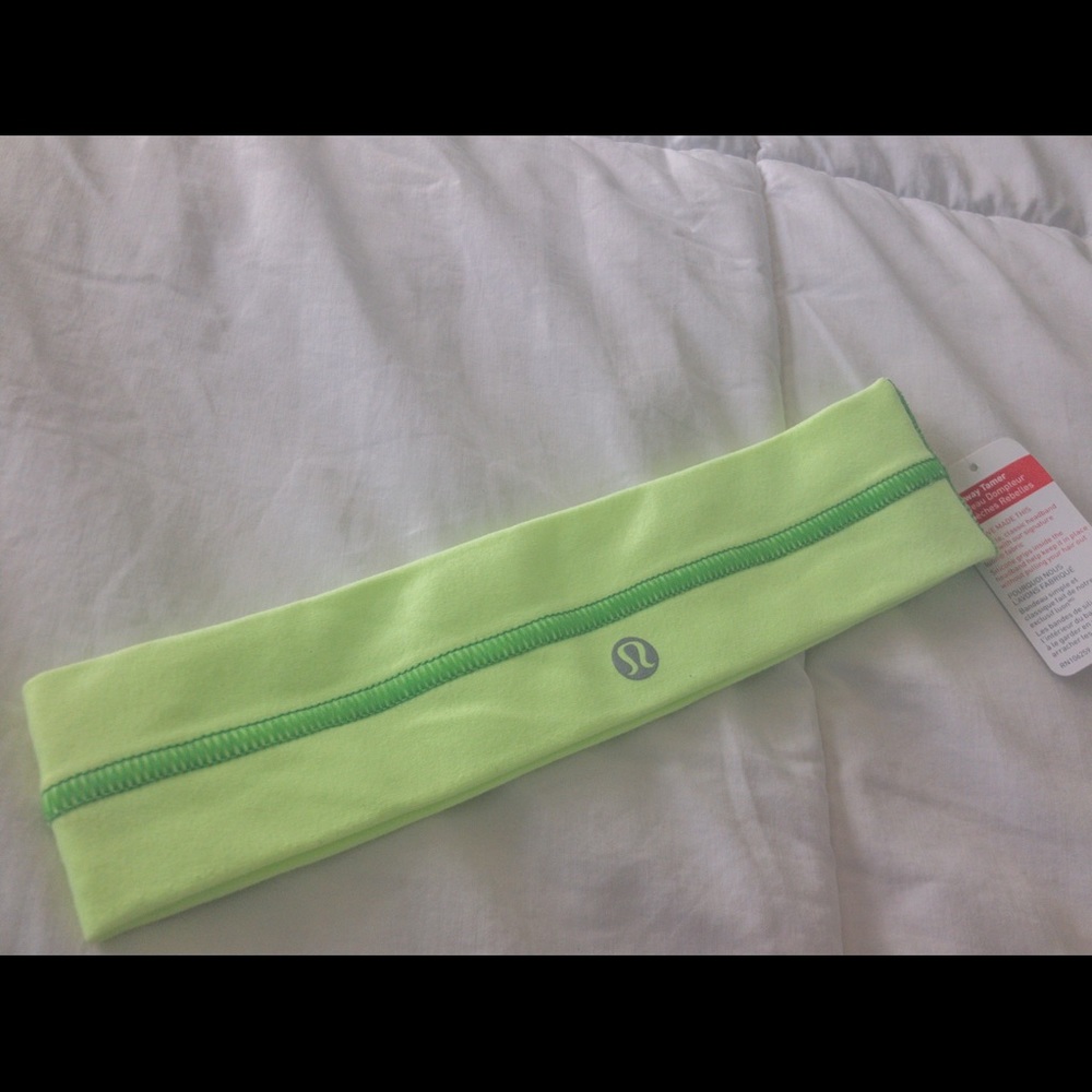 RARE! Flyaway Tamer Headband